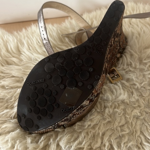 Jimmy Choo wedge barely worn - Picture 3 of 5